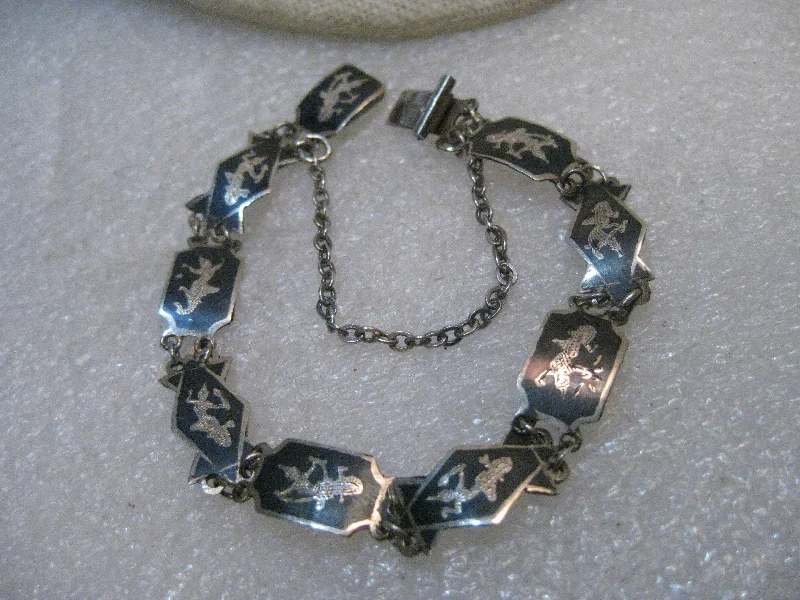 Ladies opalescent opal bracelets -Vintage Sterling Silver Siam Bracelet, Black enameled, 7", 8.6mm wide, safety chain