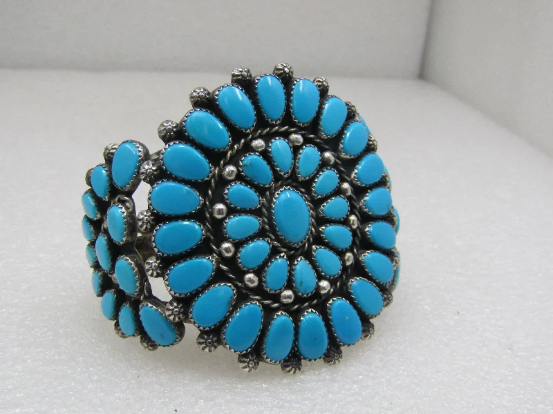 Ladies soul calm bracelets -Vintage Southwestern Sterling Turquiose Cluster Cuff Bracelet, 6.5"