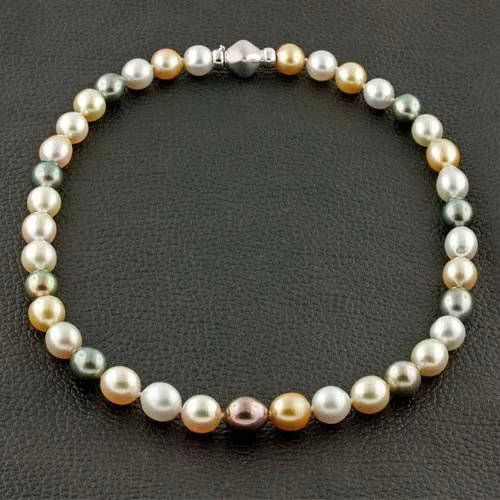 Ladies refined shine necklaces -Baroque Multi-color Pearl Necklace