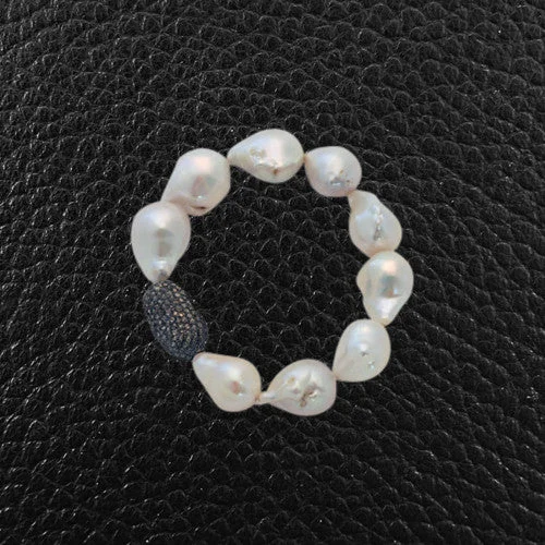 Ladies smooth ceramic bracelets -Baroque Pearl & Diamond Bracelet