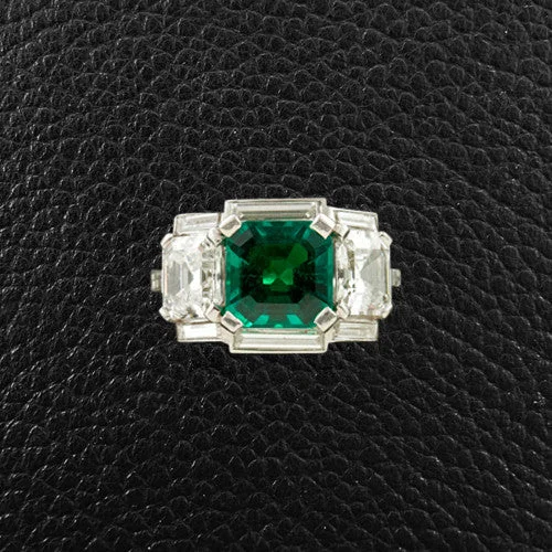 grid pattern rings for women -Emerald & Diamond Ring