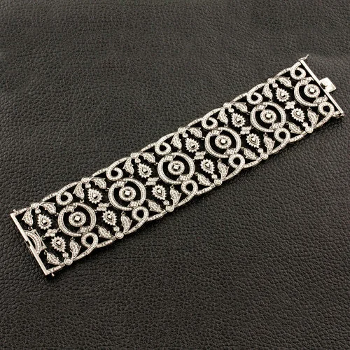 Ladies mute shine bracelets -Intricate Design Diamond Bracelet