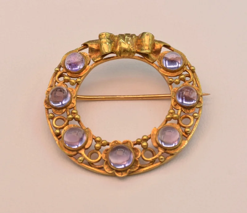 ladies rose gold brooch star design -18K yellow gold Circle Brooch with Amethysts