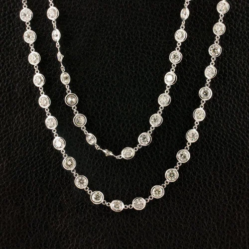 Ladies lustrous crystal necklaces -Diamond Necklace